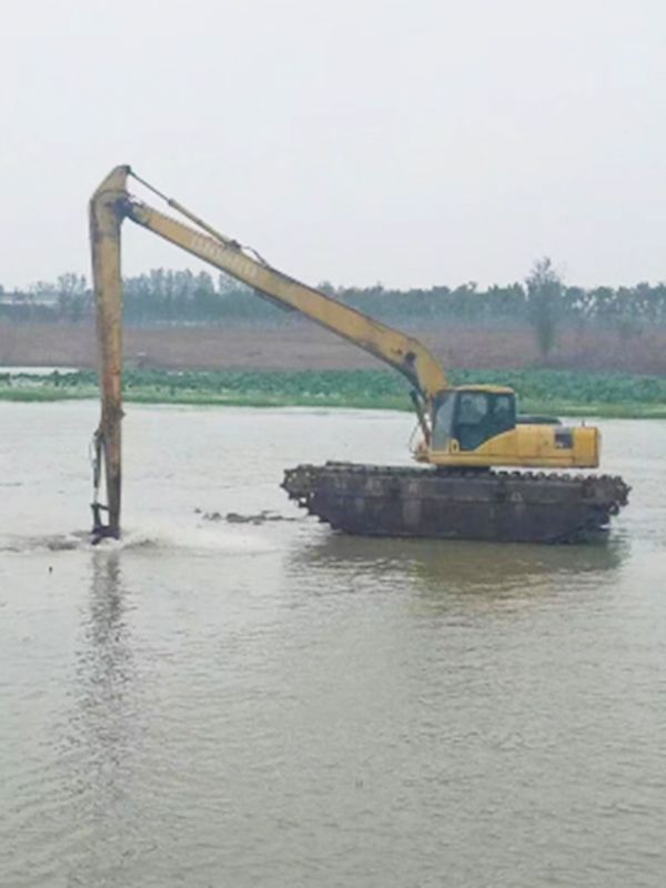 打樁機